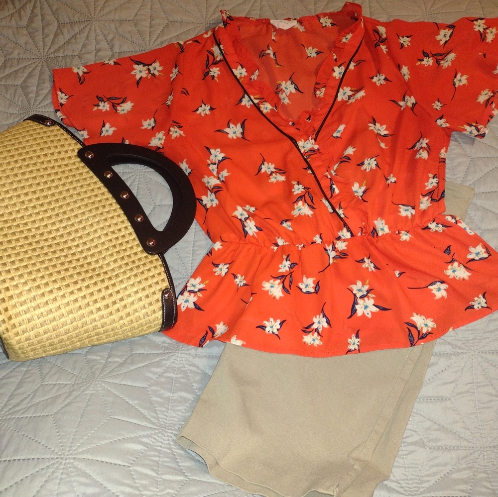 ⚡ 4 for $10⚡Khaki shorts